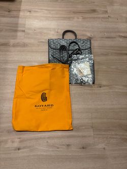 Goyard bag