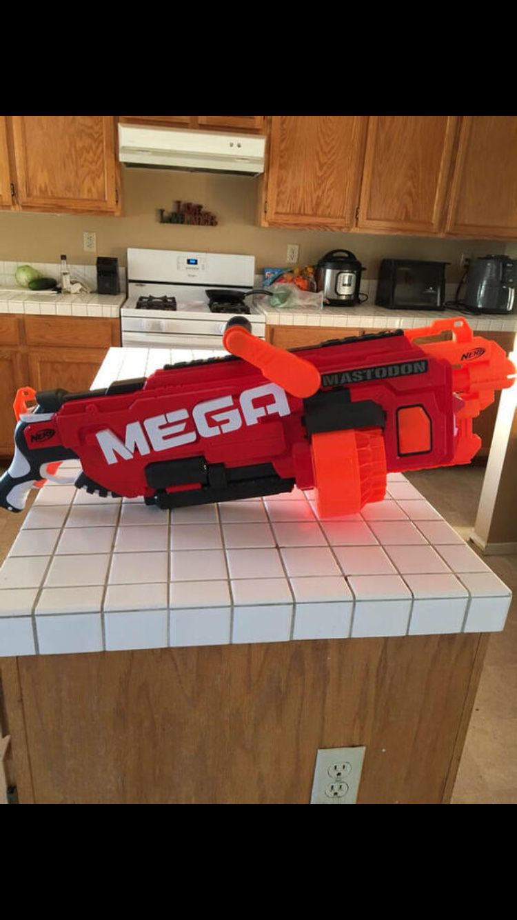 Huge nerf gun MEGA