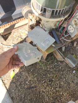 Electric gate noisy or moving uneven? Chain, motor, sensors, and full gate issues