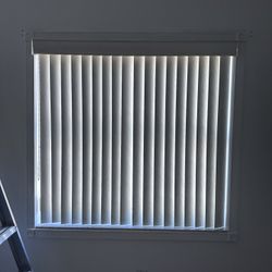 Cortina Vertical  49 1/2 Alto Y 52 Ancho