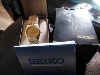 Men's Vintage Seiko gold watch