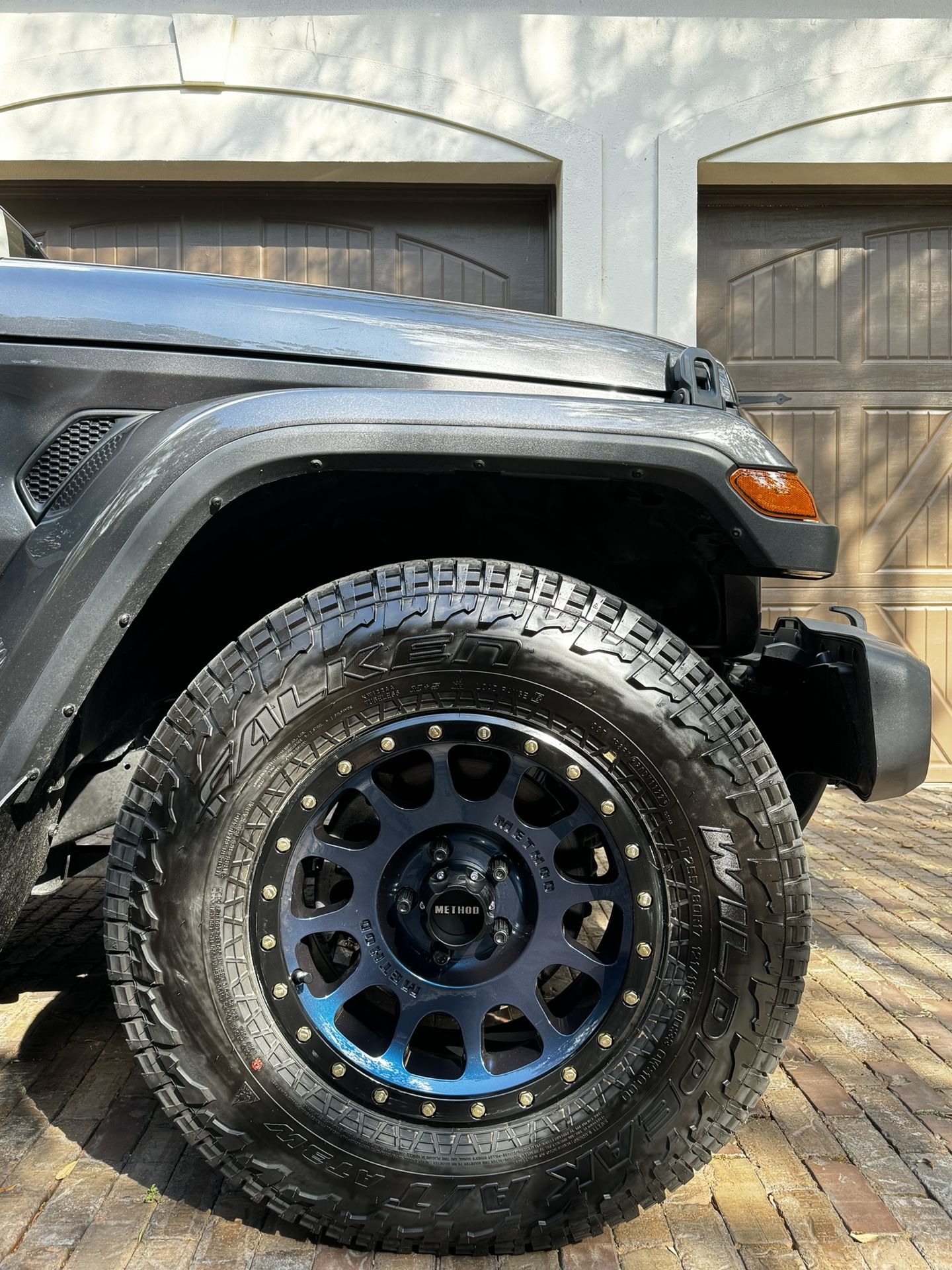 Jeep Wrangler Aftermarket Wheels And Tires Set Of 4