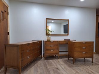 1960's MCM Bed Room Furniture Set