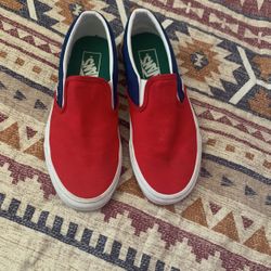 Vans Great Condition Size 6.0 Men 7.5 Women 