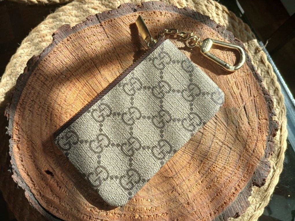 Gucci Key & Coin Pouch