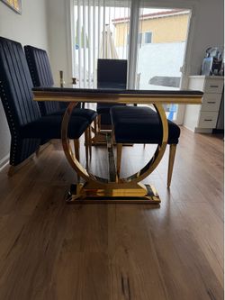 MOVING SALE- 6 piece black and gold dining table