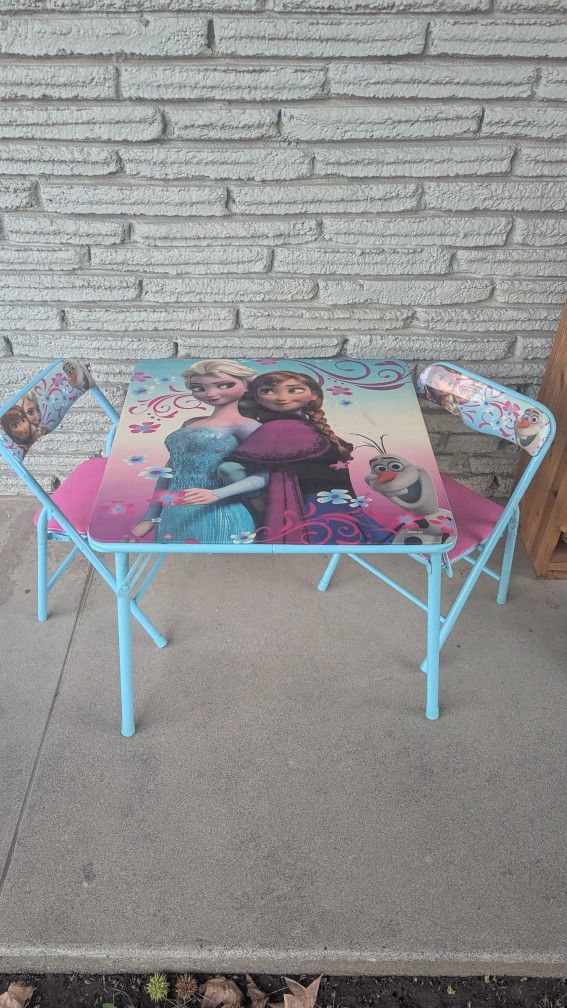 Frozen Table,And Chairs