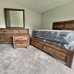 BRAND NEW RUSTIC BEDROOM SET !! QUEEN SET $675! KING SET $755!!!
