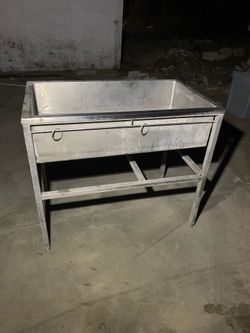 Dog grooming tub