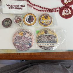Washington REDSKINS Collectibles Package-2 80th Anniversary Medallions, WR Luggage Tag, Joe THEISMANN 3D Medallion,  Redskins mini Key Chain,  Washing