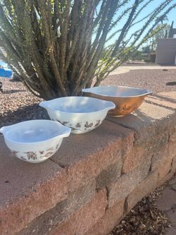 Vintage Pyrex Early American Cinderella Mixing Bowls Set of 3 Brown Gold