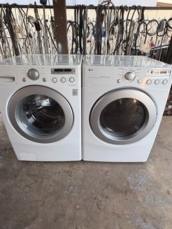 LG Washer And Dryer Electric Set
