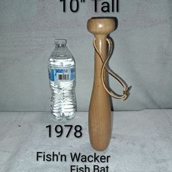 Vintage 1978 Vanderhoff Fish'n Whacker 10" Wooden Fish Bat