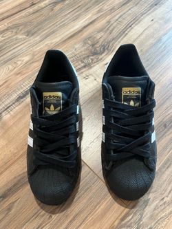 Adidas Superstar Core Black White/ size 7