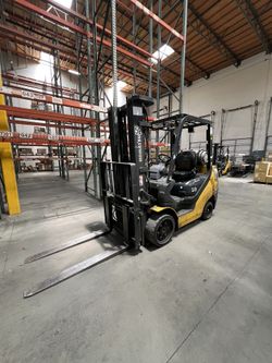 (6 Available) Komatsu FG30GST-16 Forklifts