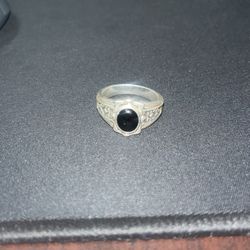 Clocks and Colours Onyx Ring