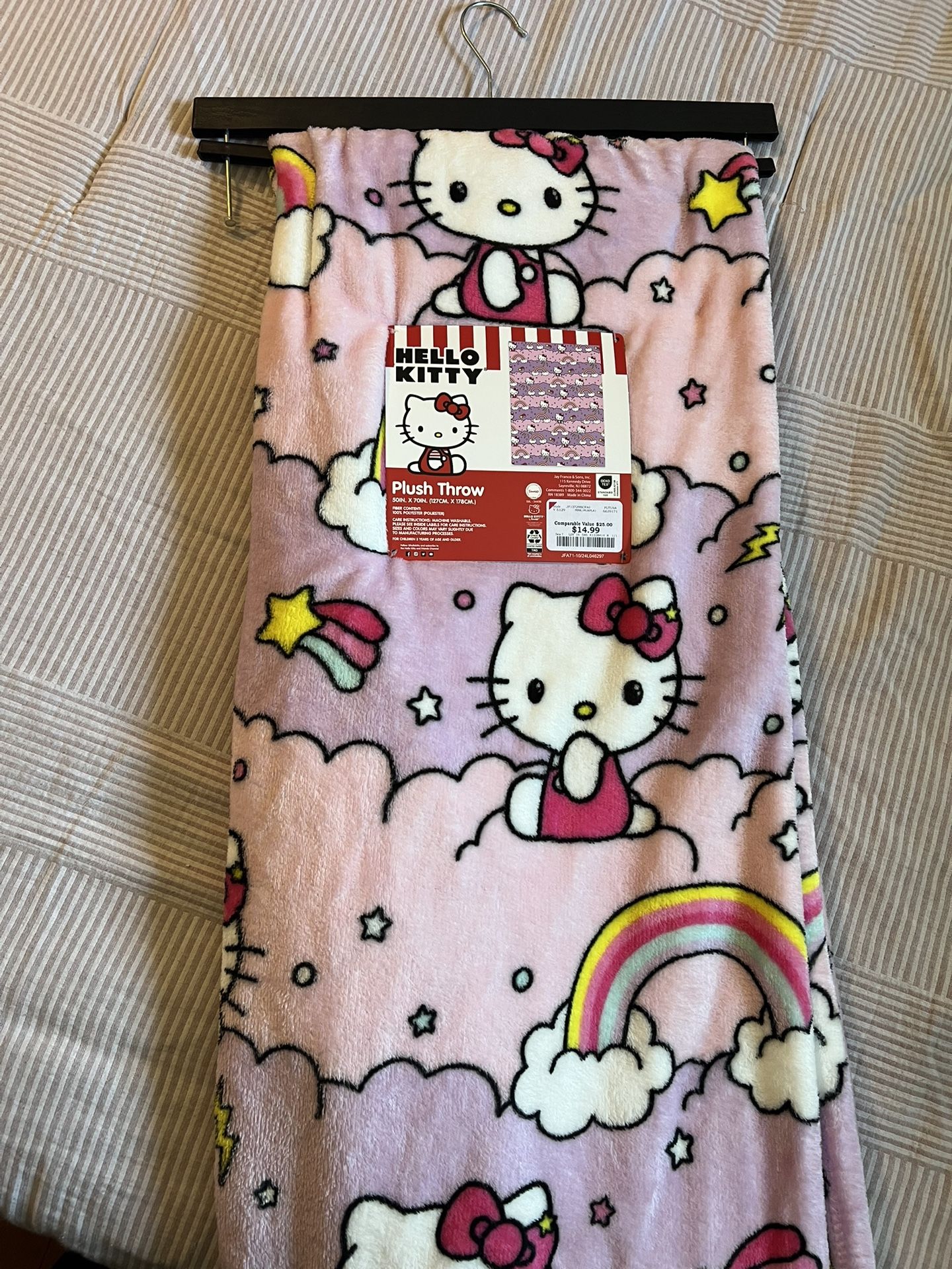 Hello Kitty Blanket