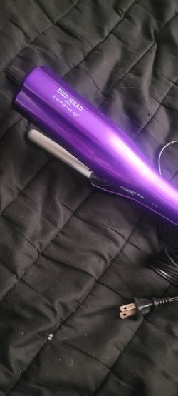Bed Head TIGI A Wave We Go Curling Iron