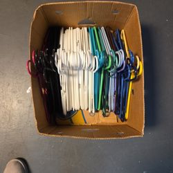 Please READ ENTIRE POST 180 Plastic Hangers