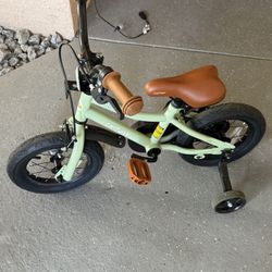 Kids Bike W/ Training Wheels