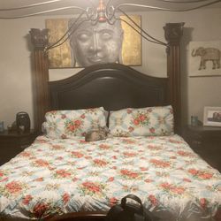 King Canopy Bed