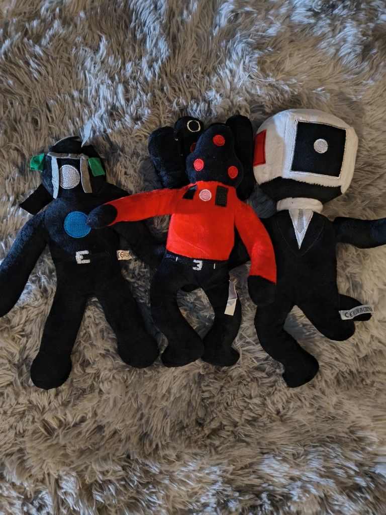 3 skibidi toilet plush Titan Cameraman Titan Speakerman Titan TV Man