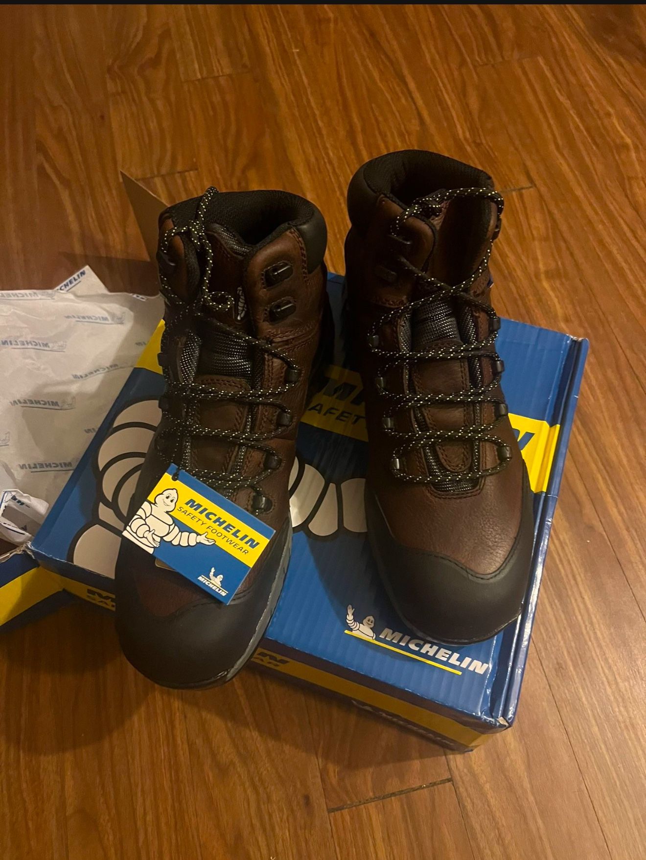Michelin work boots (men’s 12 Size) 