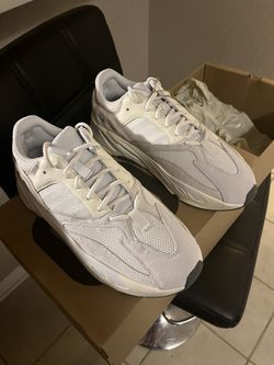 Yeezy 700 Shoes