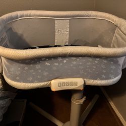 Halo bassinet