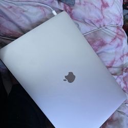 Apple MacBook Pro 16 Inch Silver