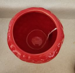 NEW: Strawberry Planter