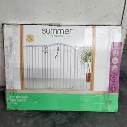 Safety Gate 29.5"-53" Wide