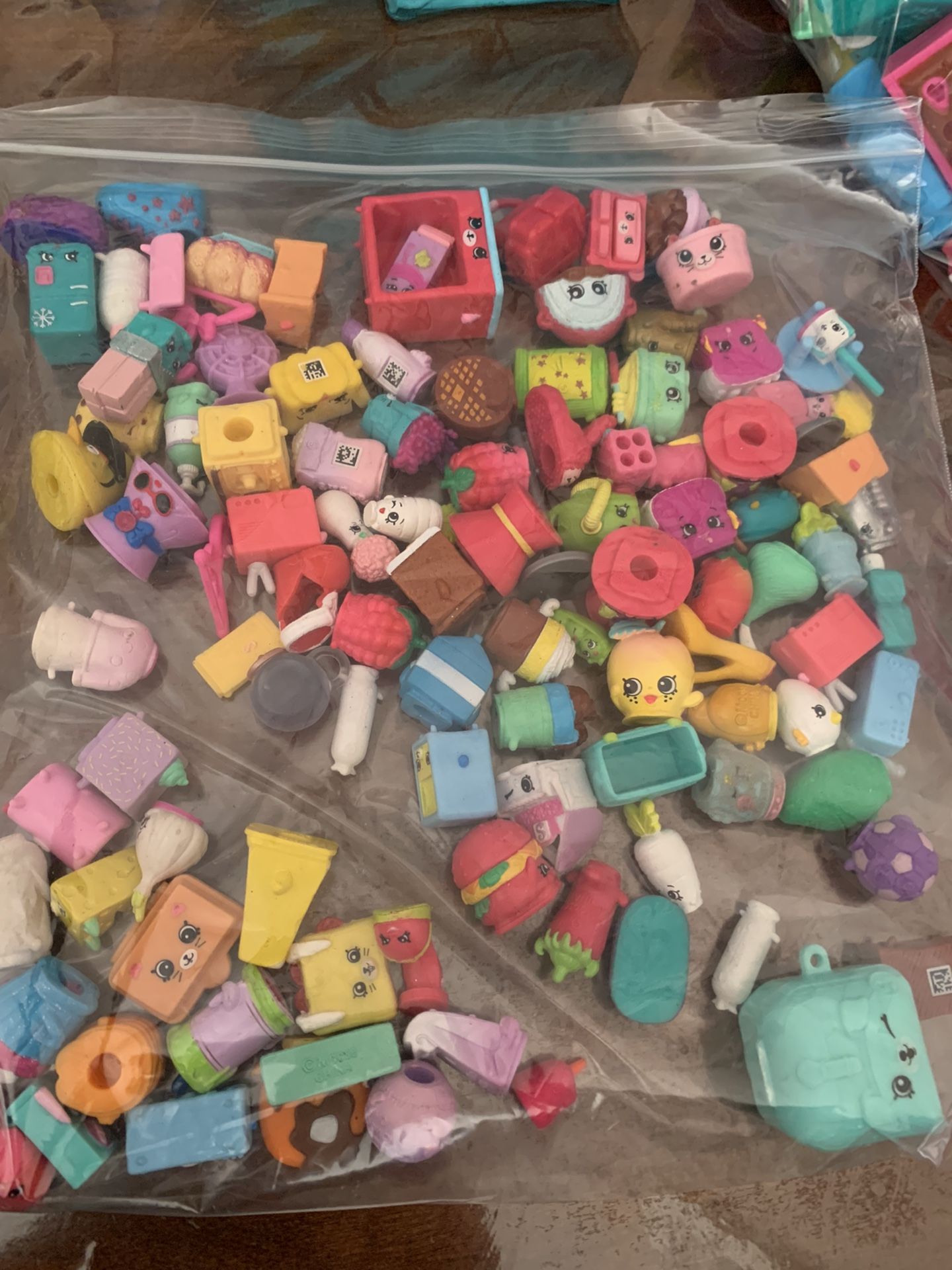 100 Shopkins $45 