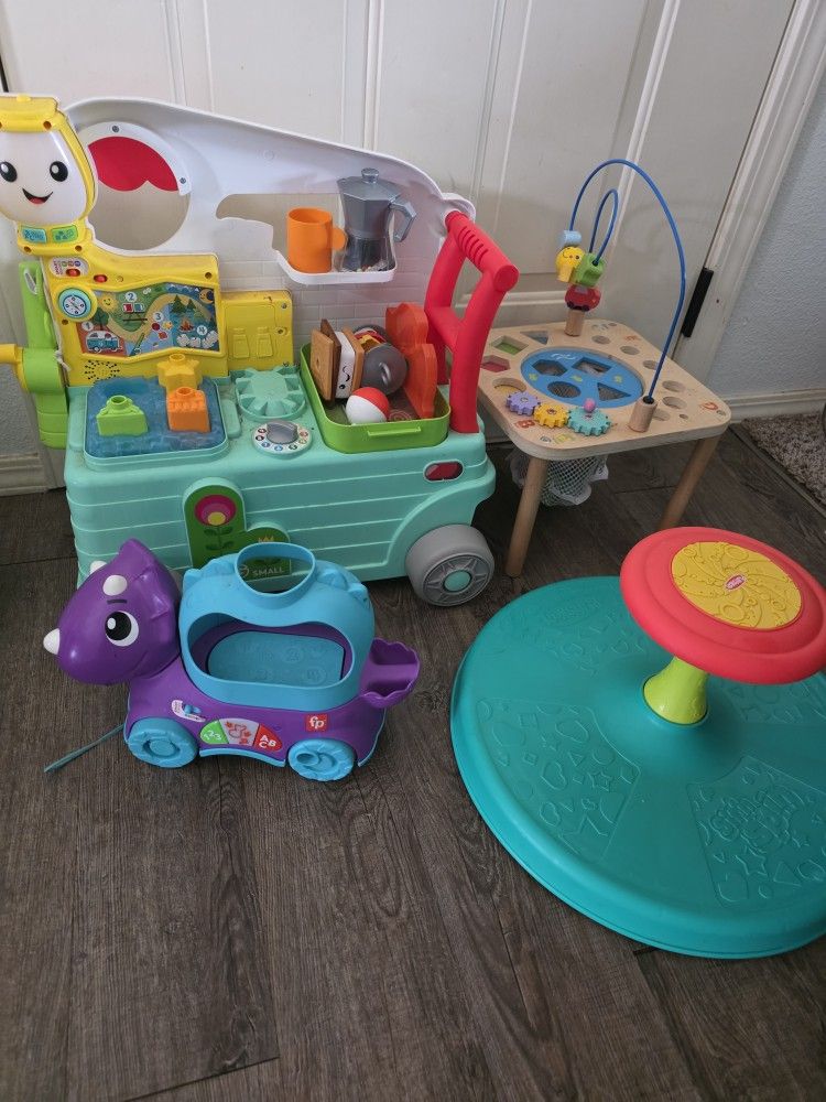 Toy Lot. 
