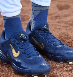 Jackie Robinson limited edition cleats