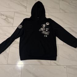 Starter Hoodie