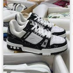 Loui Vuitton Size 10