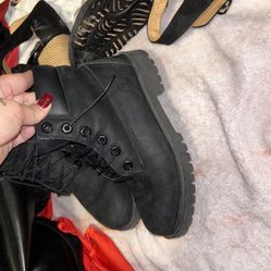 Black Timberlands Youth Size 5