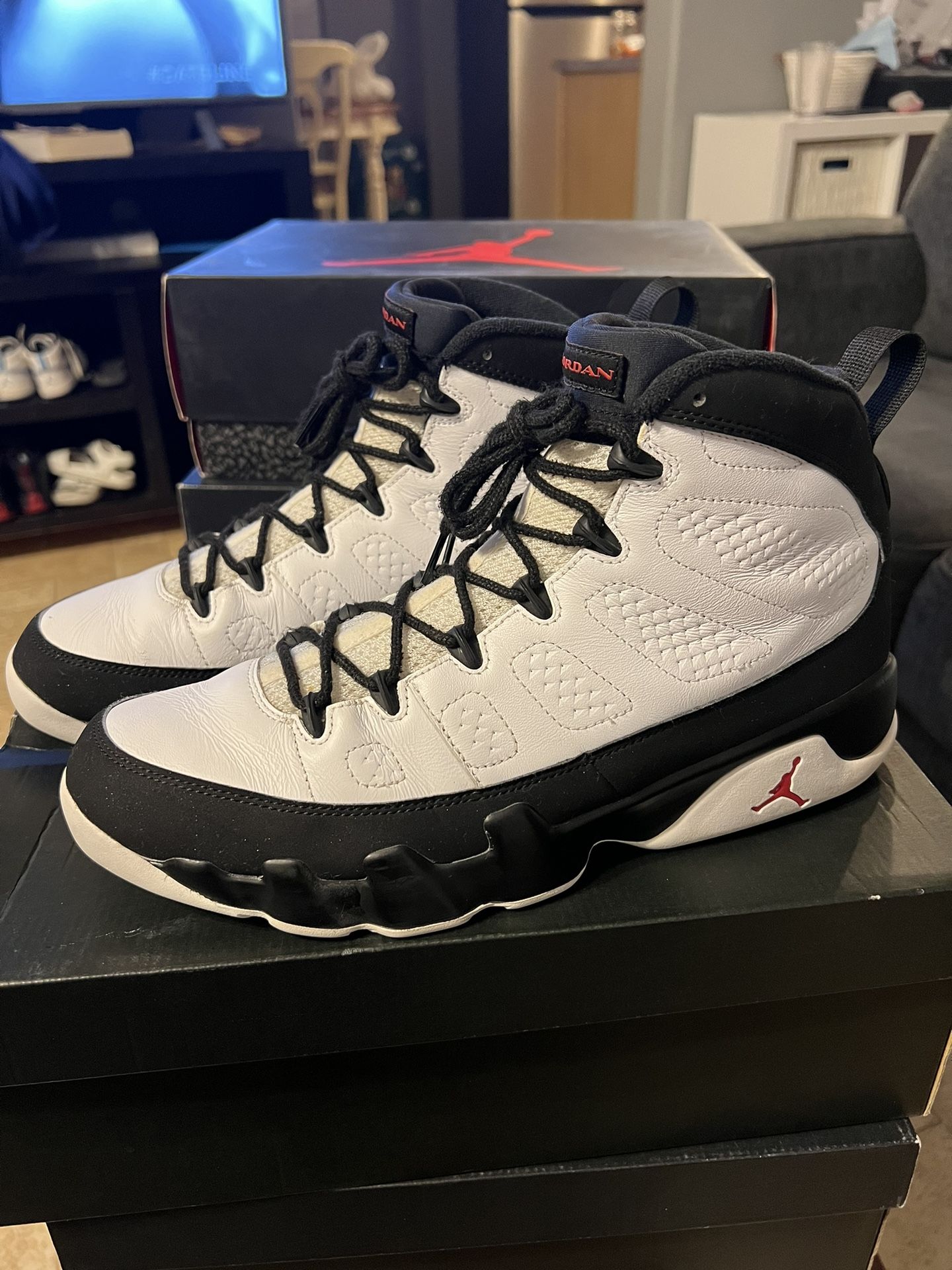 jordan 9 space jam 2010