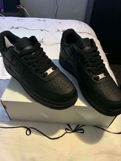 New Nike Air Force 1 - Black