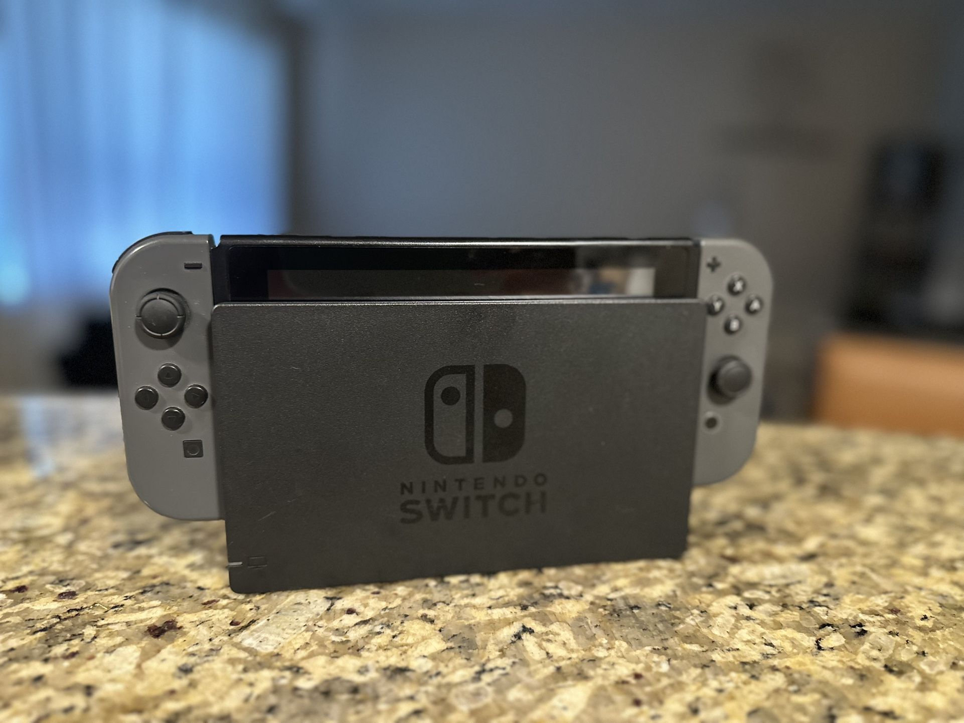 Nintendo Switch (Gray Edition)
