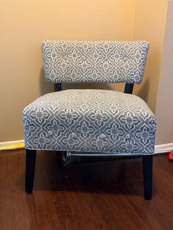 Upholstered Sitting Chair