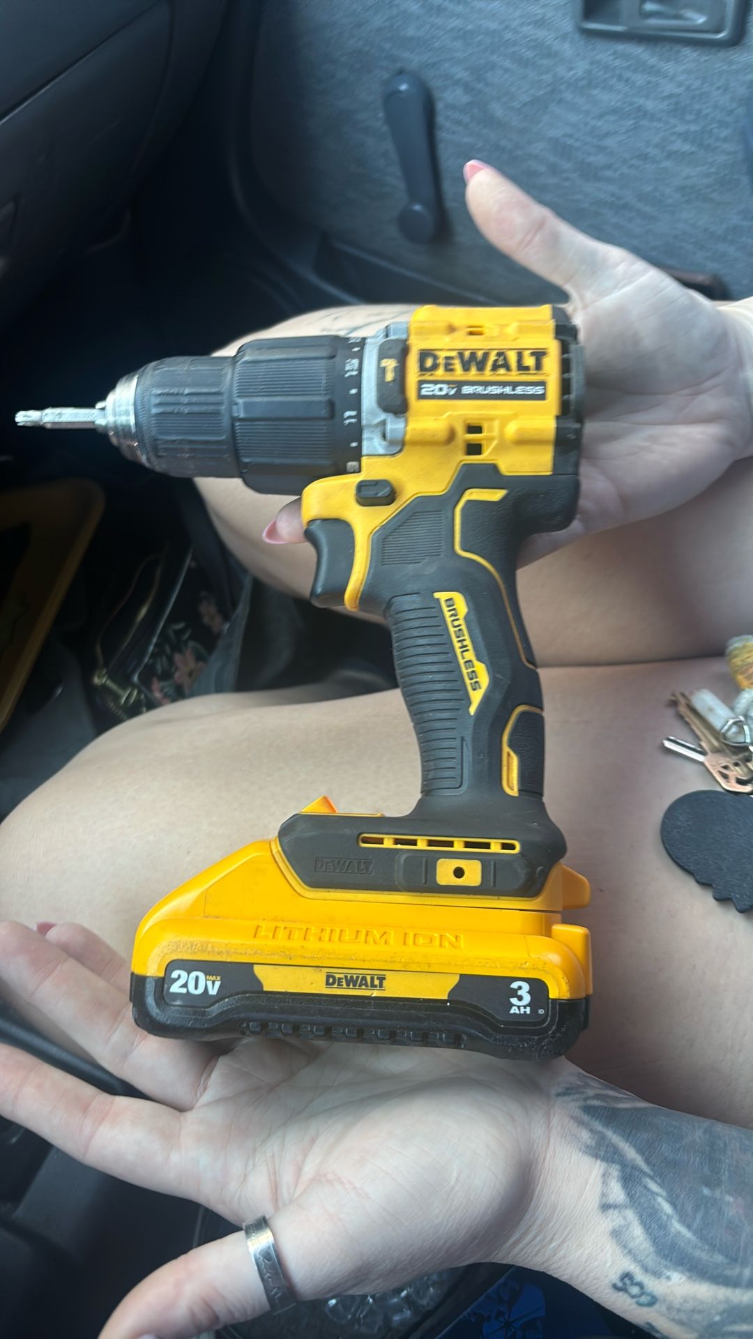 Dewalt Atomic Brushless 20v Max Hammer Drill/ Drill Driver