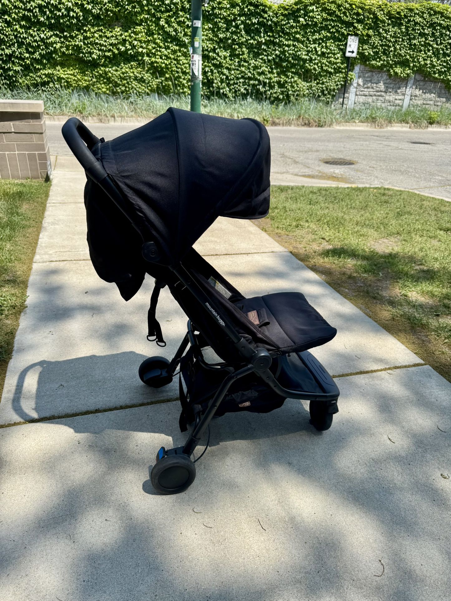 Mountain Buggy Nano Travel Stroller β Carry-on Airline Ready
