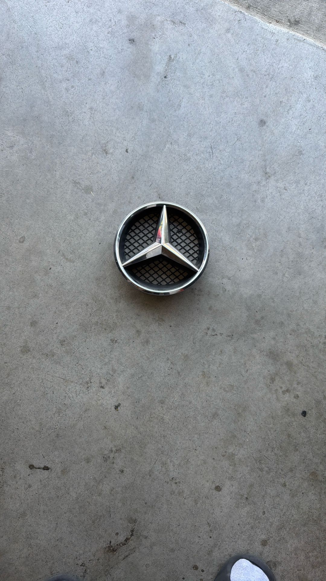 Mercedes Emblem