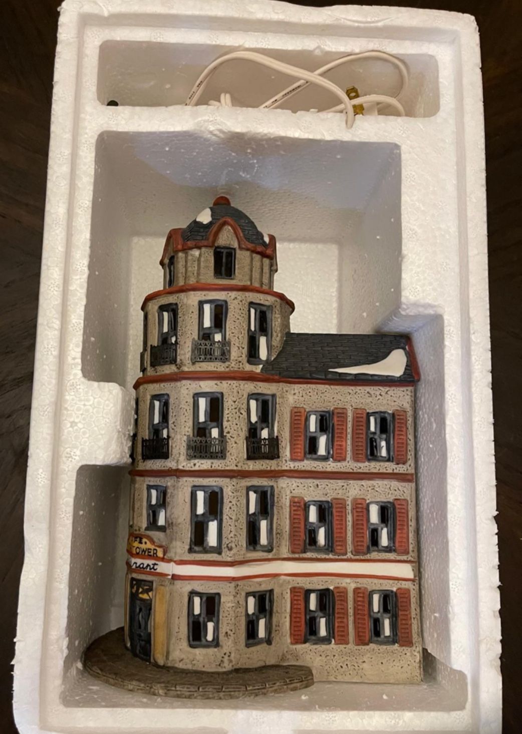 Cafe The Tower Department 56