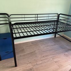 Kids Twin Size Loft Bed