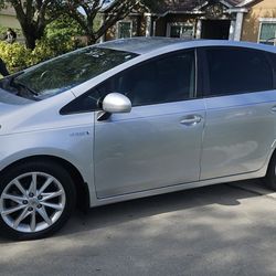 2012 Toyota Prius V