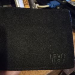 Leather Wallet (LEVIS)