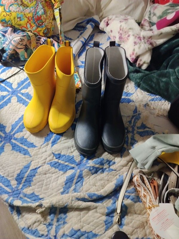 Rain Boots Two Pairs $7 Each C Descriptions